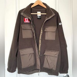 Vuori Women’s Sherpa Fleece Utility Jacket in Army Size L Gorpcore Streetwear